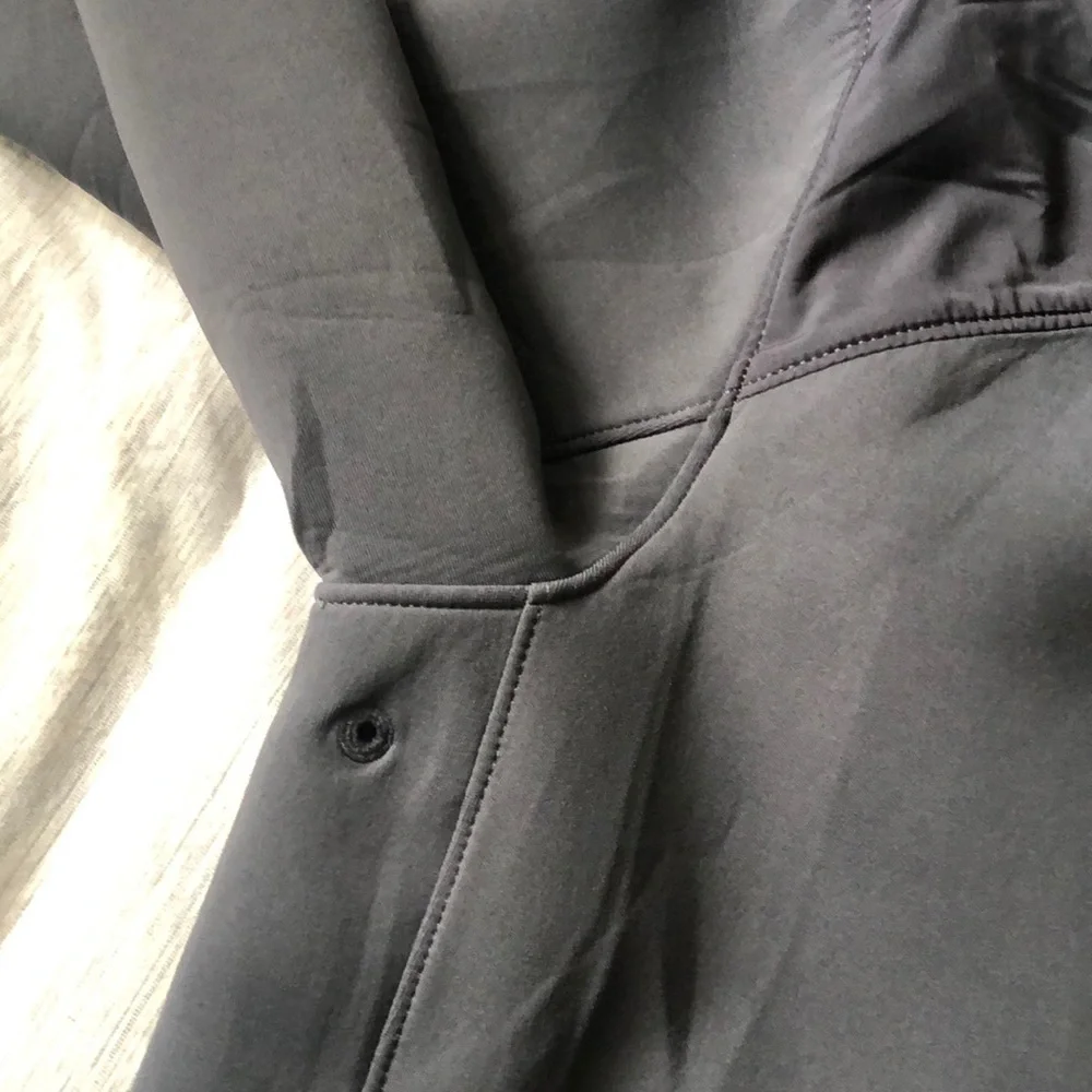 Lululemon Jacket - Picture 7 of 9